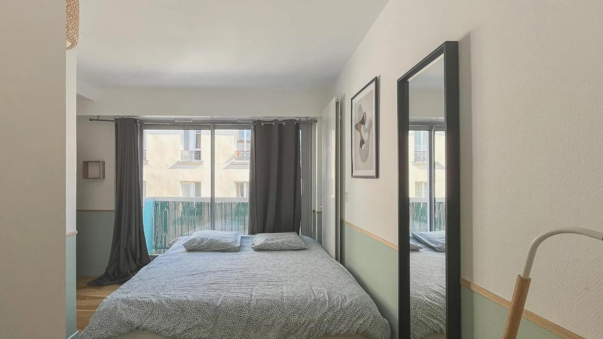 Flexliving - Whole House - Claude Tillier Paryż 0*,  Francja